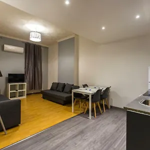 Spacieux Logement Au Coeur De Centre Appartamento